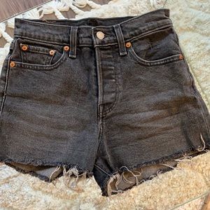 Levi shorts